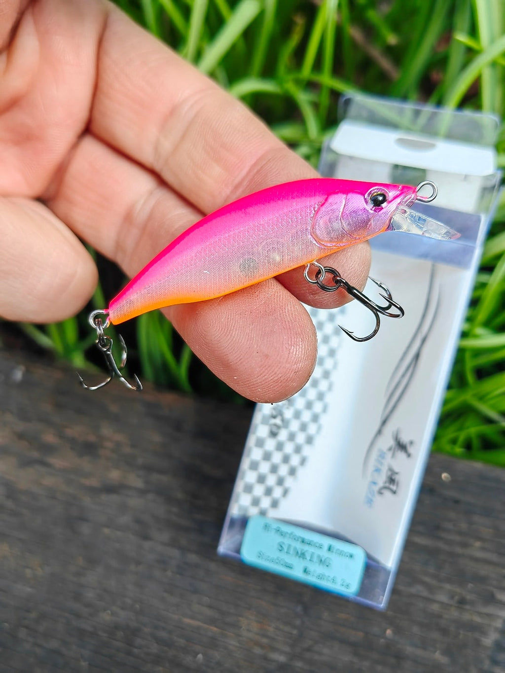 Japoński wobler Mukai Bikaze 50S Pink Pearl #BK10 - zdjęcie główne - Rybomania.pl