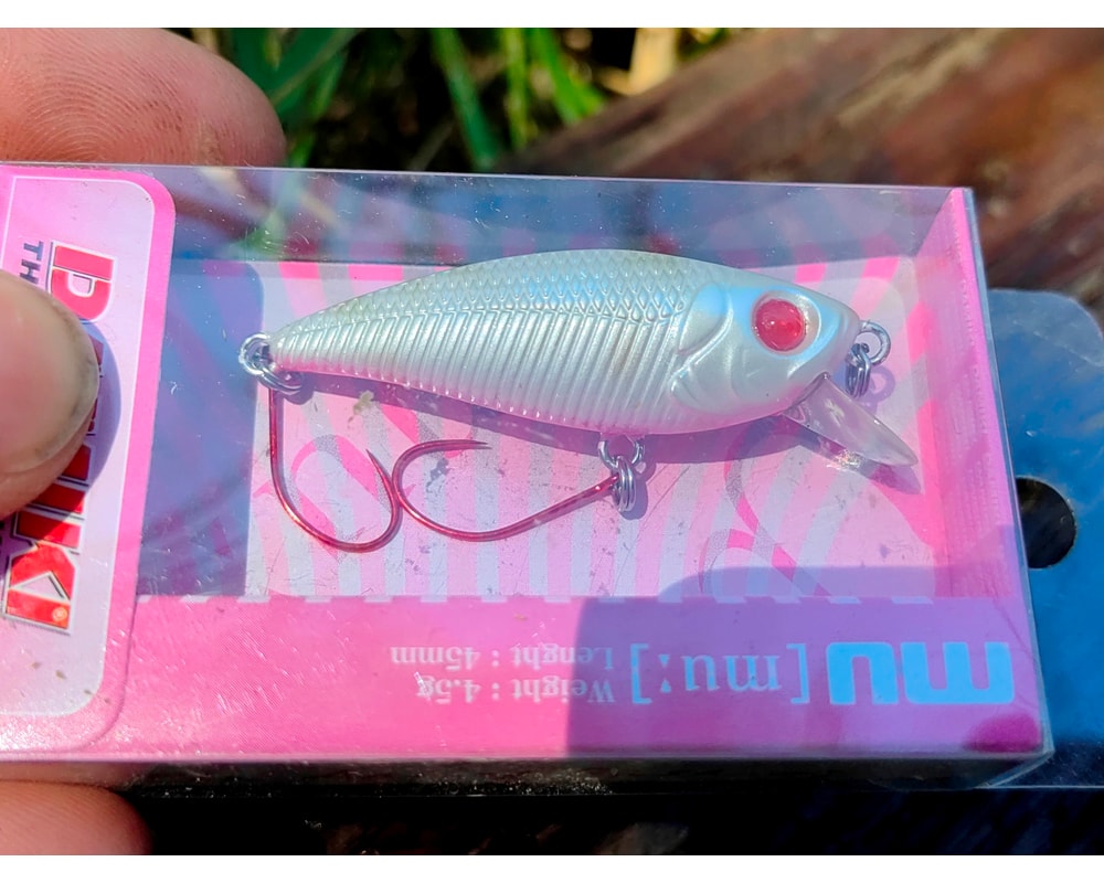 Damiki Mu 45 SS 019-1 Light Pink — opakowanie, pełny kadr, Rybomania.pl