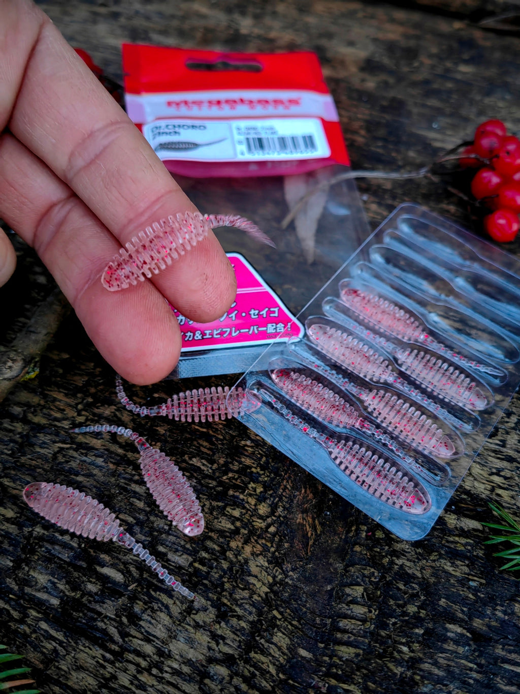Megabass Dr. CHORO 2″ 2″ / około 5 cm — CLEAR / RED FLAKE — zdjęcie 2