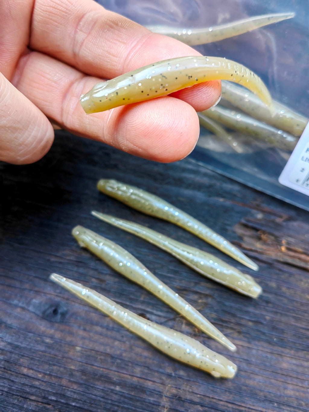 Megabass HAZEDONG 3″ #02 Light Water Melon — 10 szt. — zdjęcie produktu 3