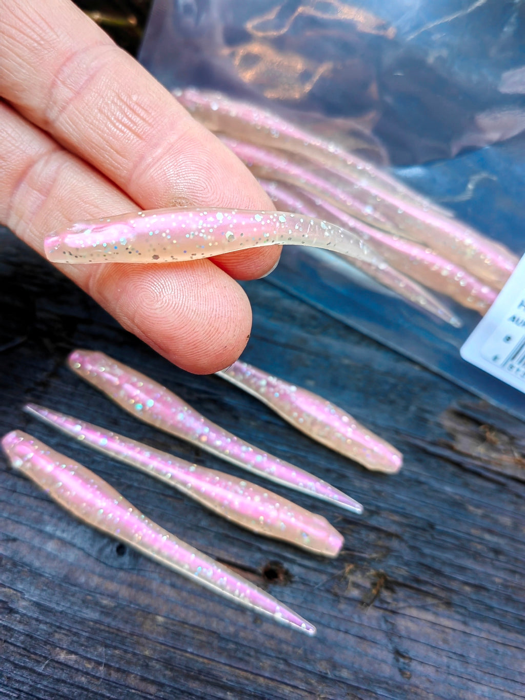 Megabass HAZEDONG 3″ #08 Aurora Shad — 10 szt. — zdjęcie produktu 2