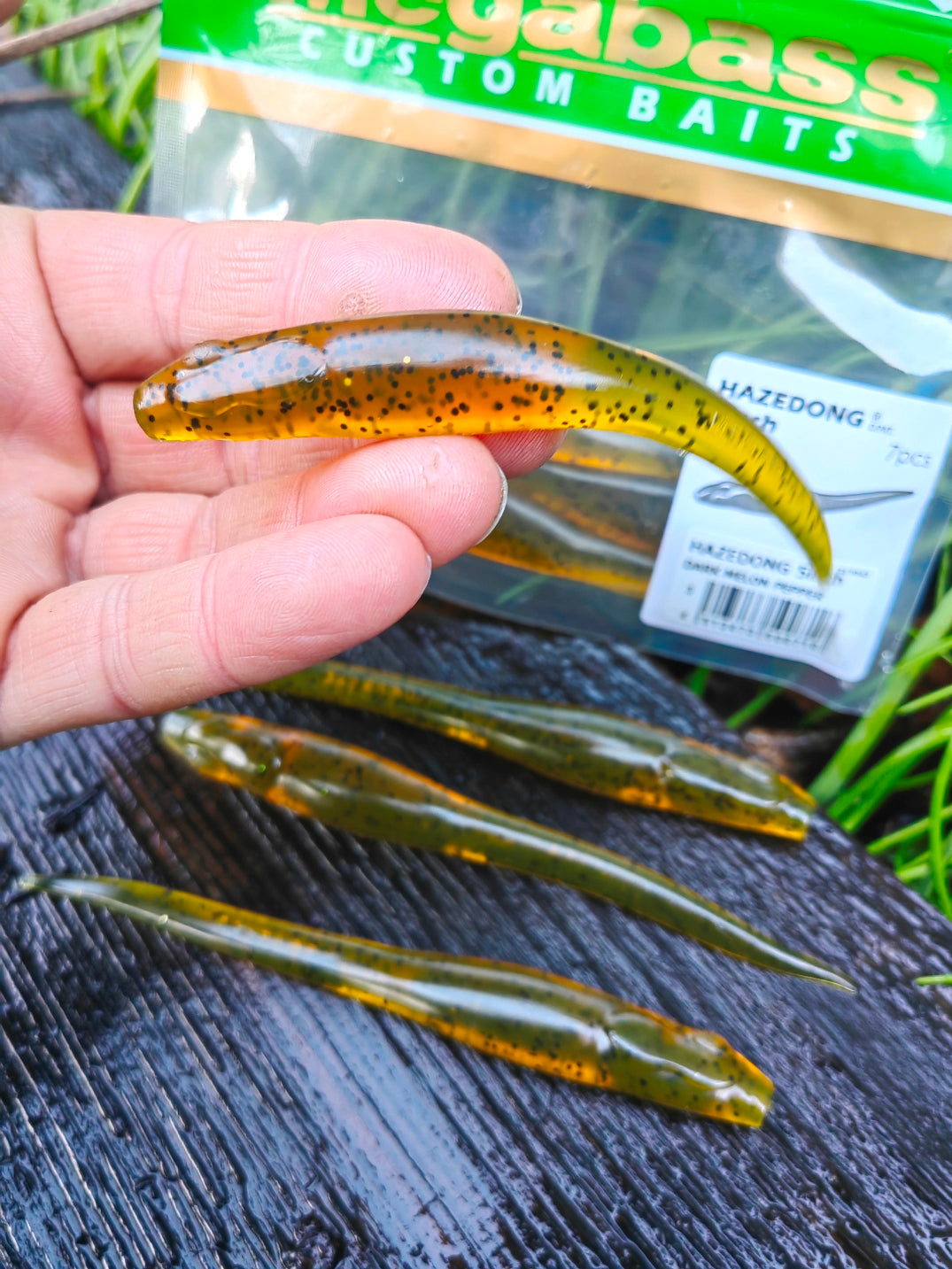 Megabass HAZEDONG 4″ #01 Dark Melon Pepper — 7 szt. — poglądowy kolor na HAZEDONG 5 cali, oferta 4 cale — zdjęcie 4