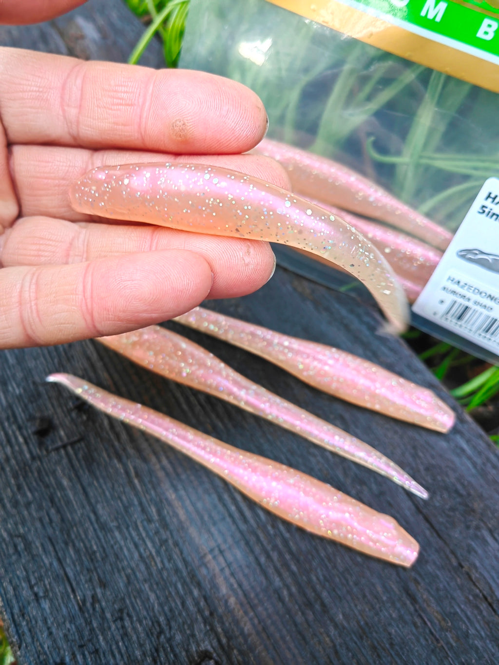 Megabass HAZEDONG 4″ #08 Aurora Shad — 7 szt. — poglądowy kolor na HAZEDONG 5 cali, oferta 4 cale — zdjęcie 4