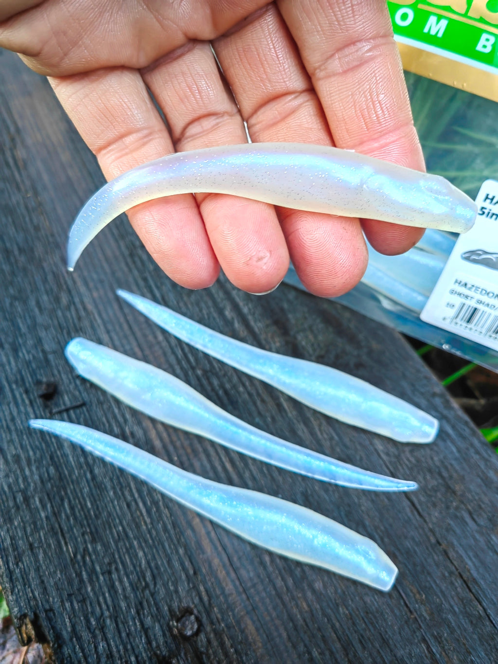 Megabass HAZEDONG 4″ #10 Ghost Shad Solid — 7 szt. — poglądowy kolor na HAZEDONG 5 cali, oferta 4 cale — zdjęcie 4