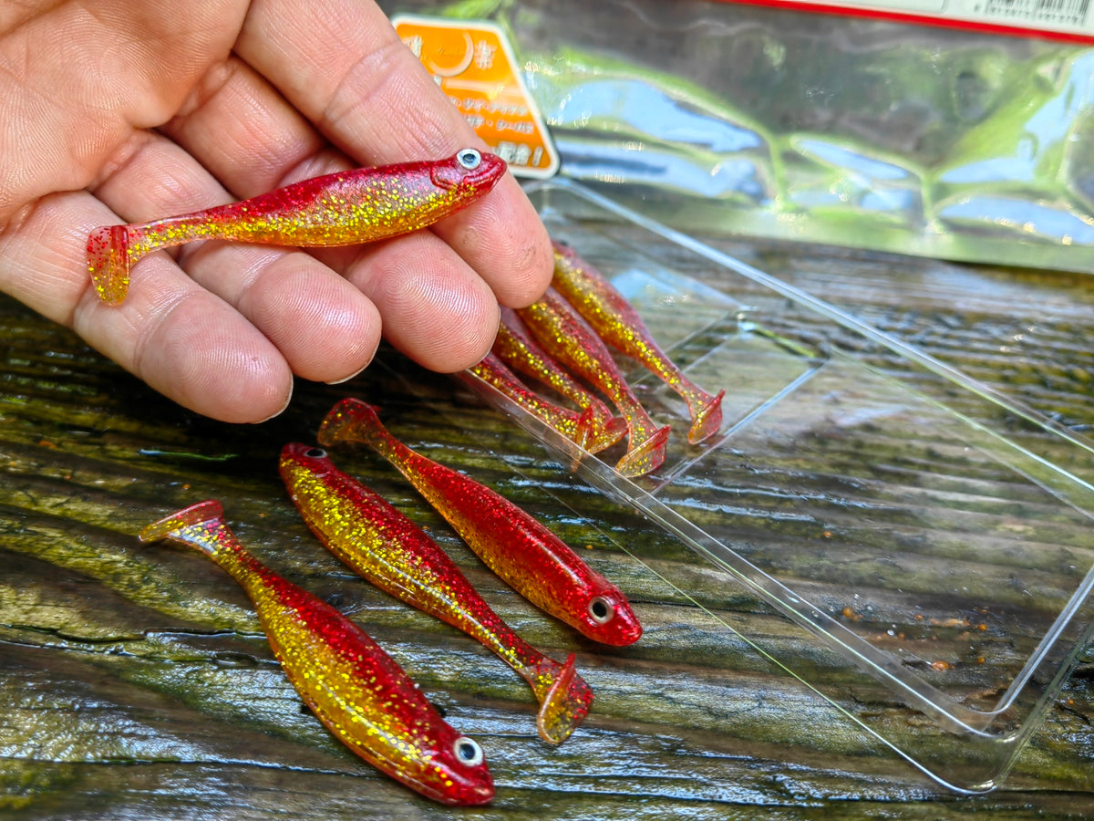 Megabass HAZEDONG SHAD SW 3″ 3″ / około 7,6 cm — AKAKIN — zdjęcie główne