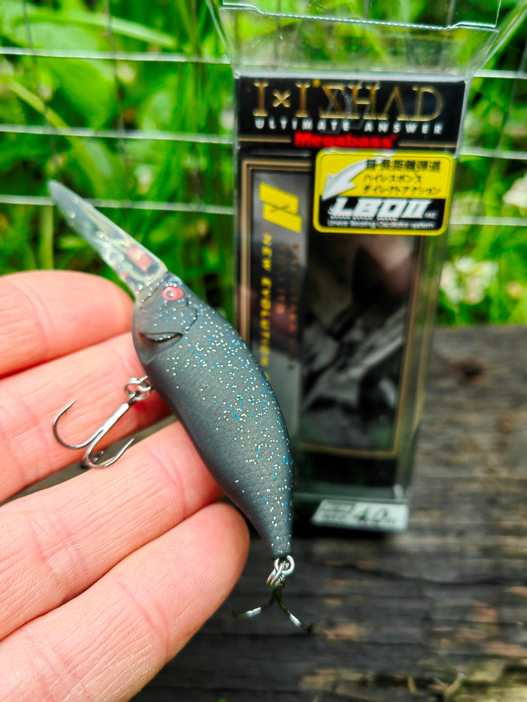 Megabass I×I SHAD TX 57 mm 7 g — BLACK HOLE — zdjęcie 2