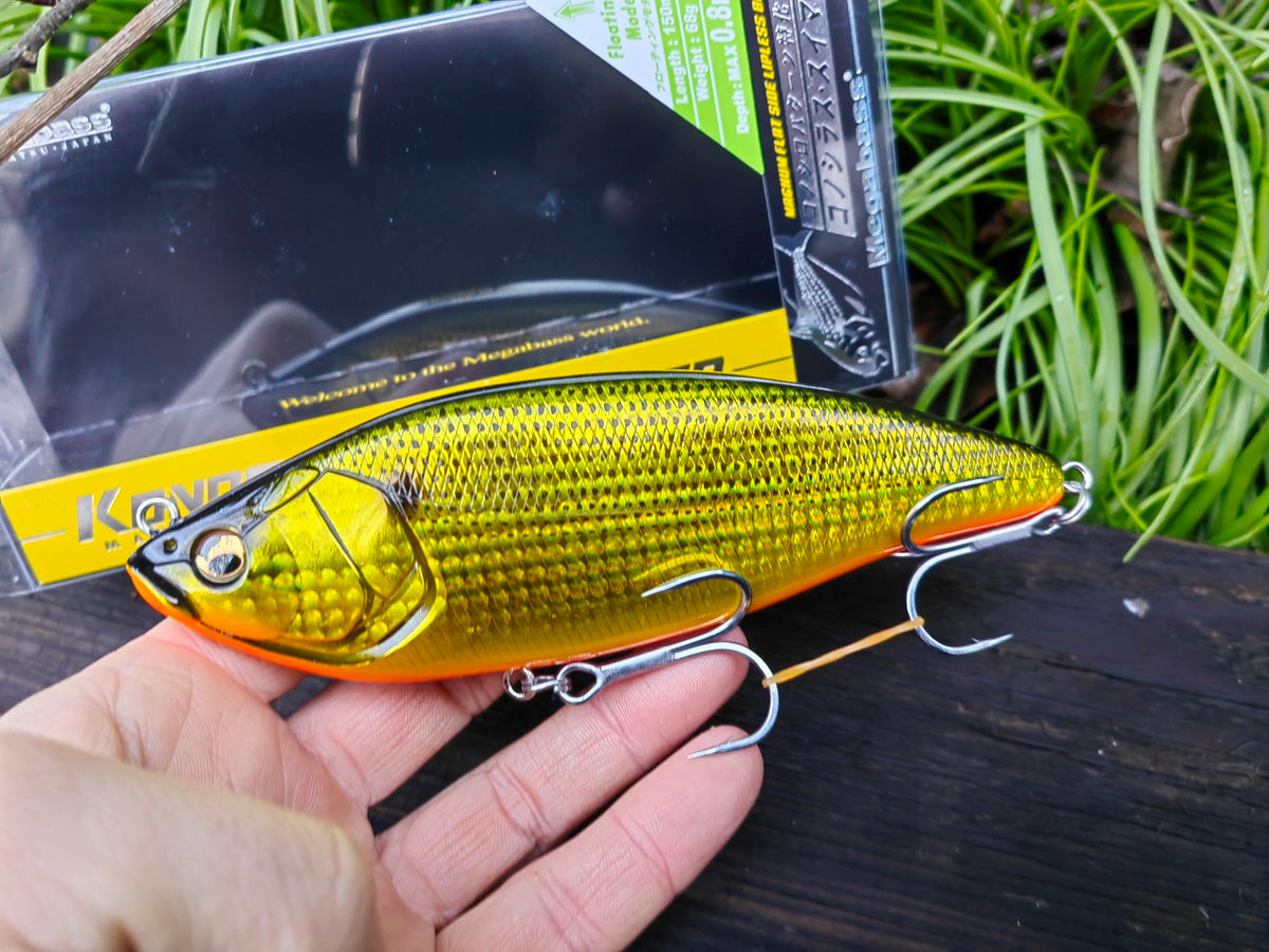 Megabass KONOSIRUS SWIMMER (F) 150 mm 68 g — GG GOLD KONOSHIRO — zdjęcie główne