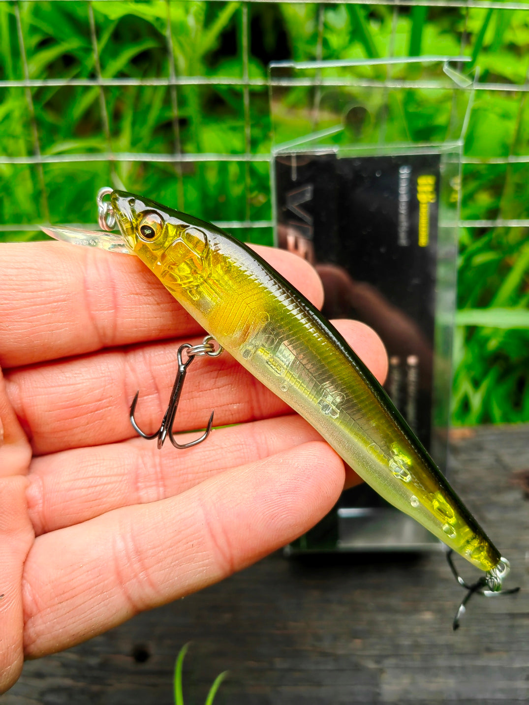 Megabass VISION 95 Q-GO 95 mm 10,6 g — NC AYU — zdjęcie główne