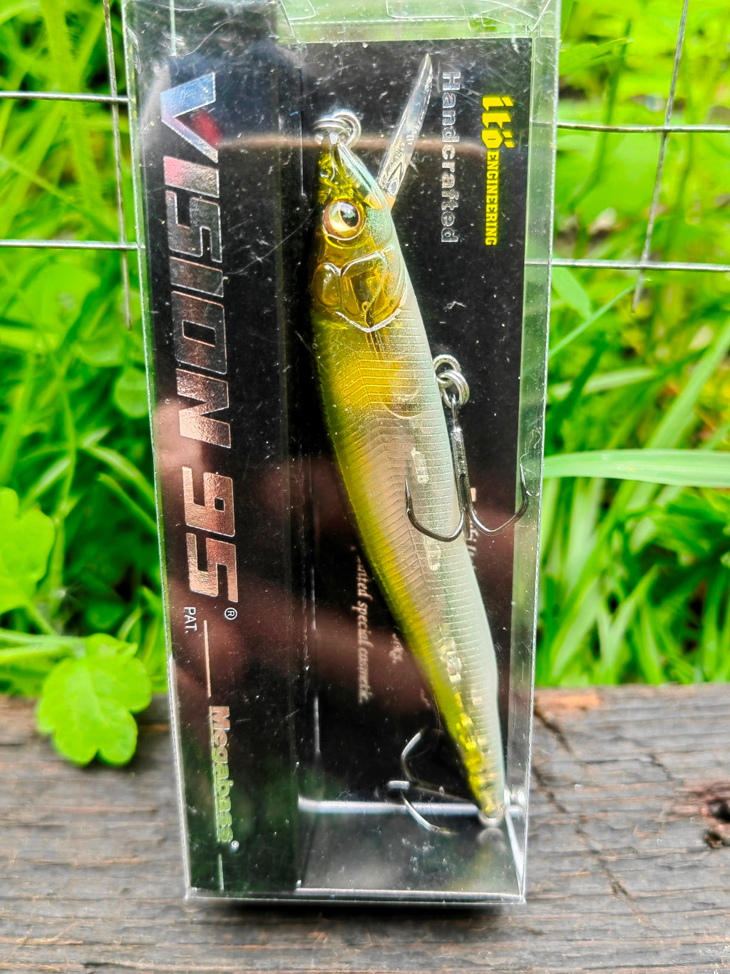 Megabass VISION 95 Q-GO 95 mm 10,6 g — NC AYU — zdjęcie 3