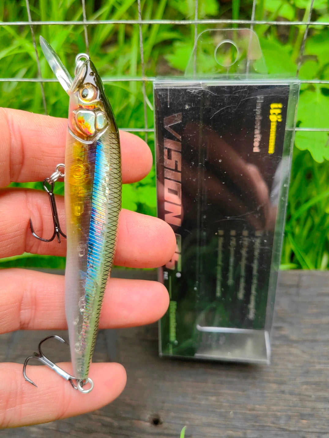 Megabass VISION 95 Q-GO 95 mm 10,6 g — KASUMI ITO — zdjęcie 2