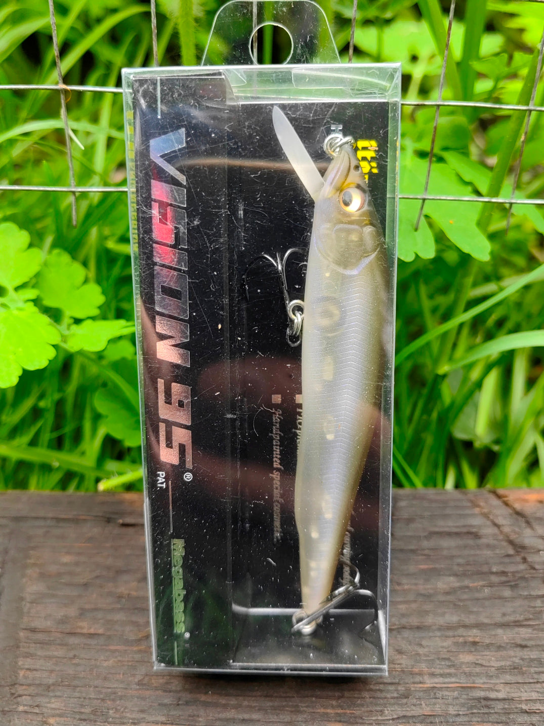 Megabass VISION 95 Q-GO 95 mm 10,6 g — MAT SHAD — zdjęcie 3
