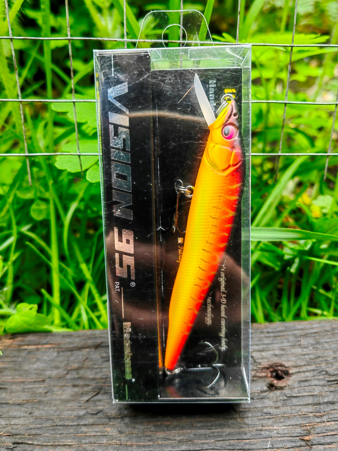 Megabass VISION 95 Q-GO 95 mm 10,6 g — AKA TORA II — zdjęcie 3