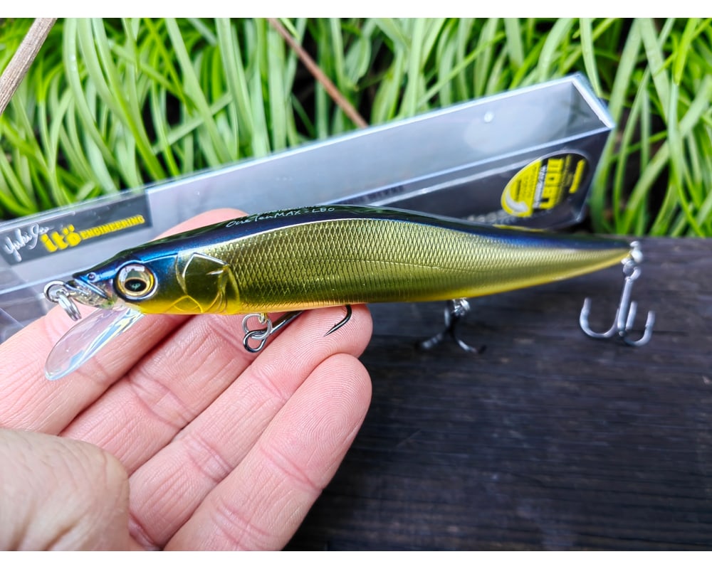 Megabass VISION ONETEN MAX LBO 135 mm — #05 M CHAMPAGNE KINKURO — zdjęcie główne