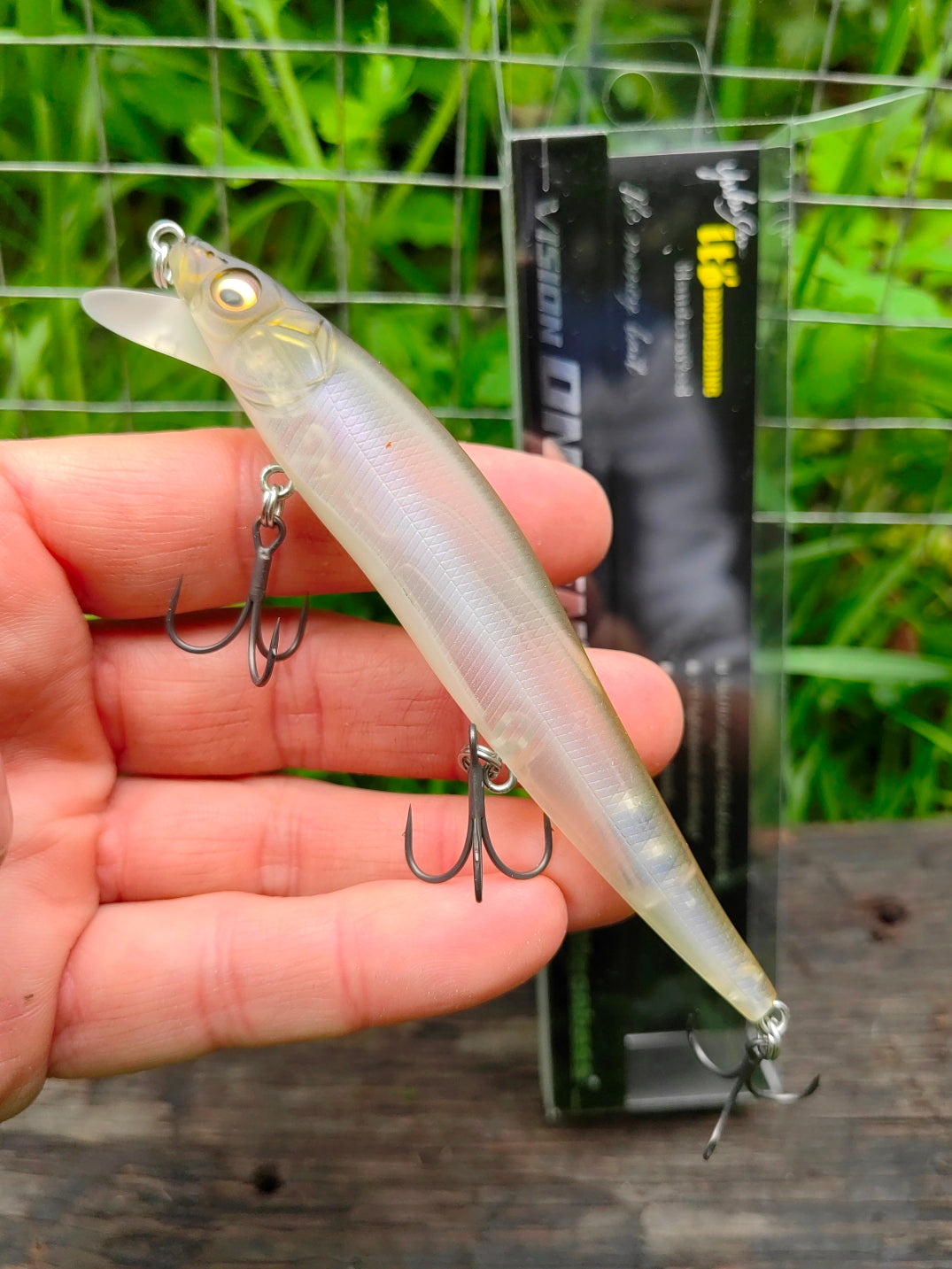 Megabass VISION ONETEN SR 110,5 mm — #14 MAT SHAD — zdjęcie główne