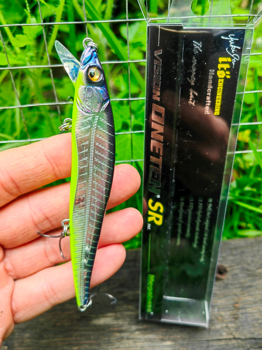 Megabass VISION ONETEN SR 110,5 mm — #15 ELEGY BONE II — zdjęcie 2