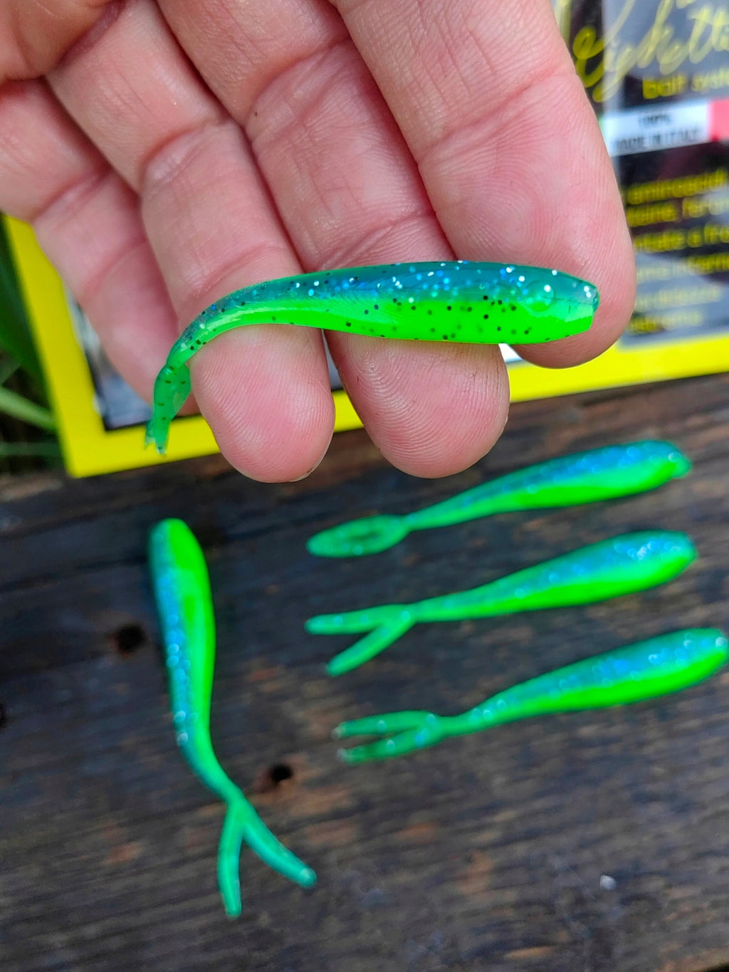 Jaskółka Spin Tail 6 cm Righetti Bait System, kolor #SVBC16, zdjęcie 1