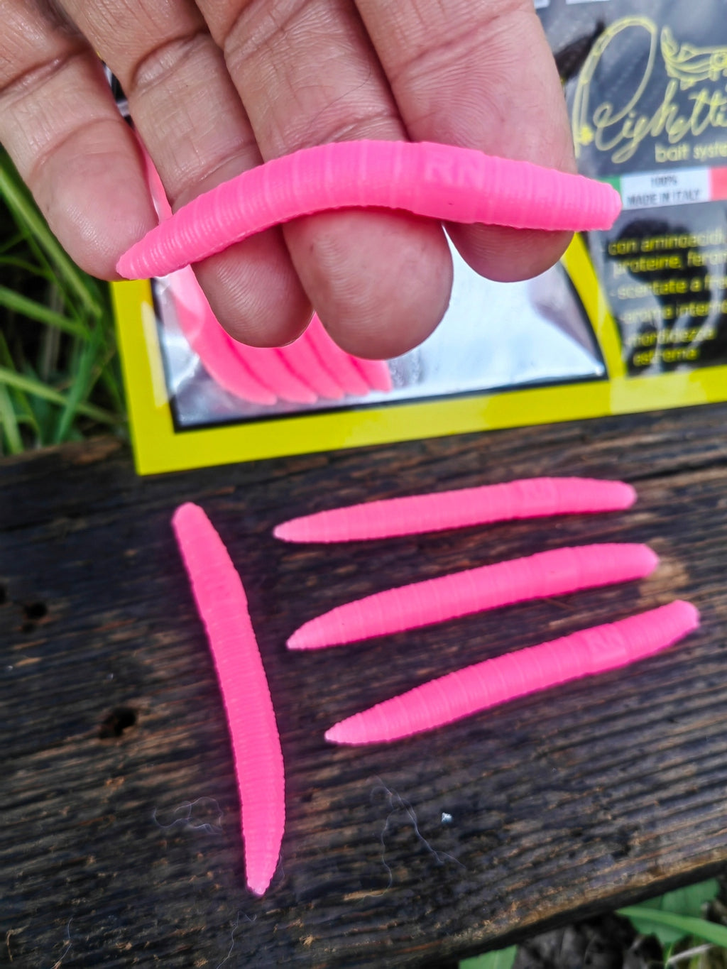 Verme Piatto 6,5 cm Righetti Bait System, kolor BUBBLE GUM — #VPMR1, zdjęcie 1