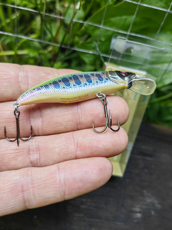 Megabass GH64 Humpback — LCBY LZ Chart Back Yamame #16 — zdjęcie Rybomania