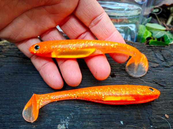 Flash-J Shad 4.5"  GLOW ORANGE/GOLD #119