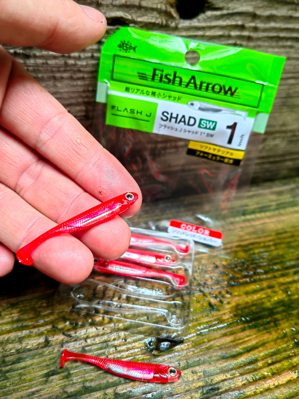 Flash-J Shad SW 1" SOLID RED/SILVER #153 — zdjęcie Rybomania