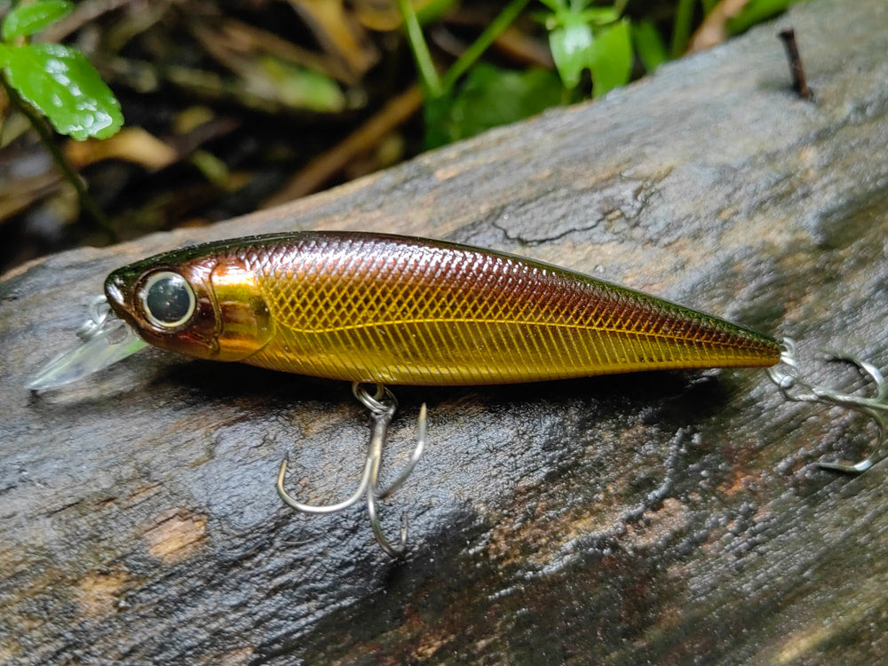 Damiki Striker 90 SP — Black Gold Holo 236H — zdjęcie Rybomania