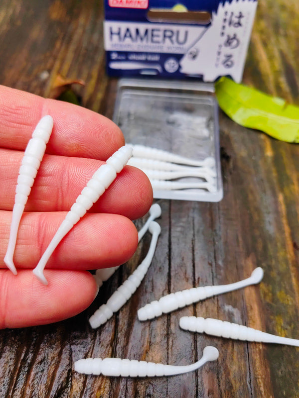 Damiki Hameru Worm A (ST) 2″ — 210 Cream White · 12 szt. — zdjęcie Rybomania