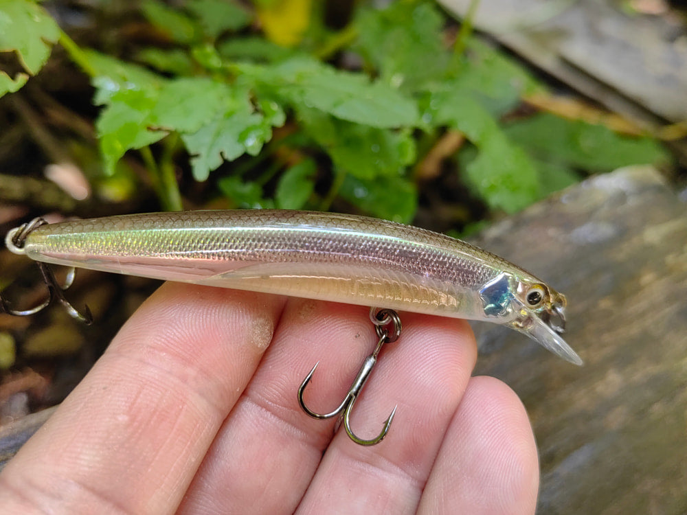 Jackall Lill Bill Wild 75F — GBHMW GB Half Mirror Wakasagi — zdjęcie Rybomania