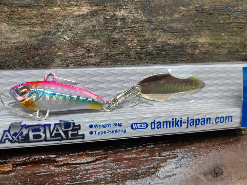 Damiki AxeBlade 30 g — Różowy grzbiet, niebieski bok — zdjęcie Rybomania