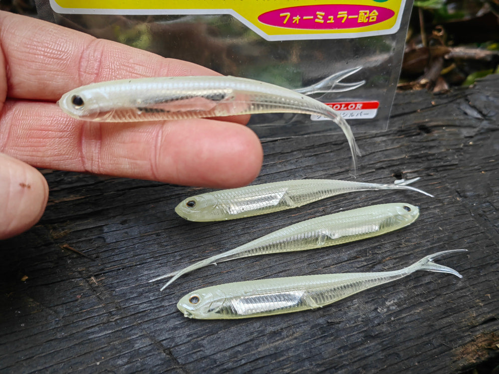 Fish Arrow Flash-J Split 4″ SW — 109 Glow/Silver — zdjęcie Rybomania