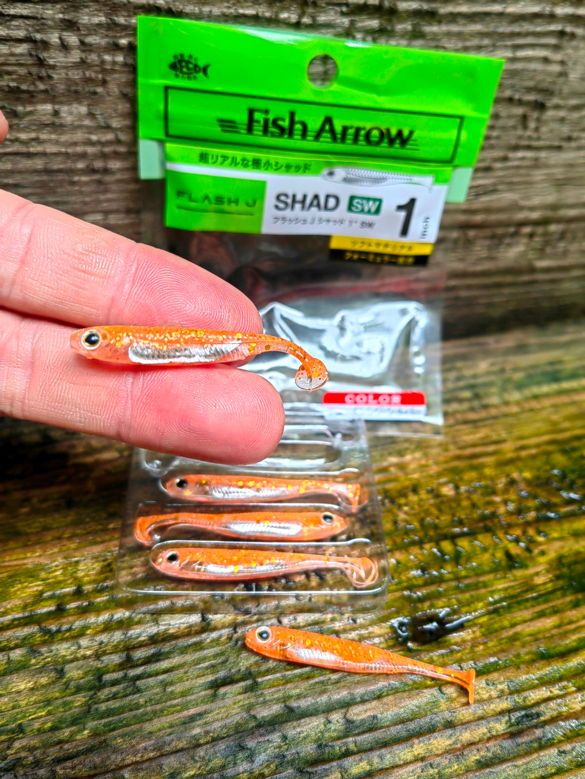 Flash-J Shad SW 1" GLOW ORANGE/SILVER #121 — zdjęcie Rybomania