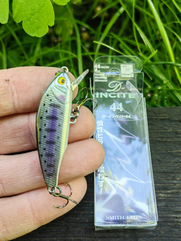Smith D-Incite 44 — 20 Black-skinned Chartreuse Yamame — zdjęcie Rybomania