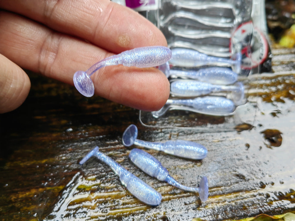 TICT Bomb Shad 1,5″ — 23 Silver Powder Shirasu UV — zdjęcie Rybomania