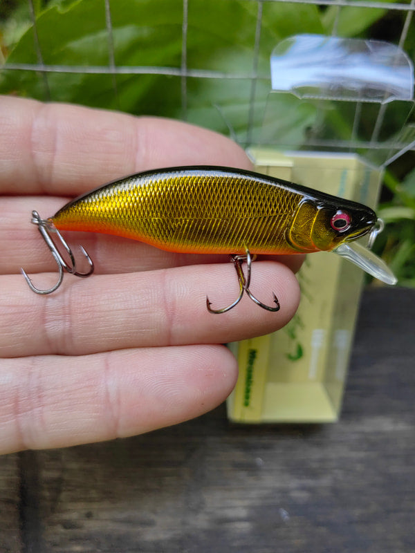 Megabass GH64 Humpback — MK M Kinkuro #10 — zdjęcie Rybomania