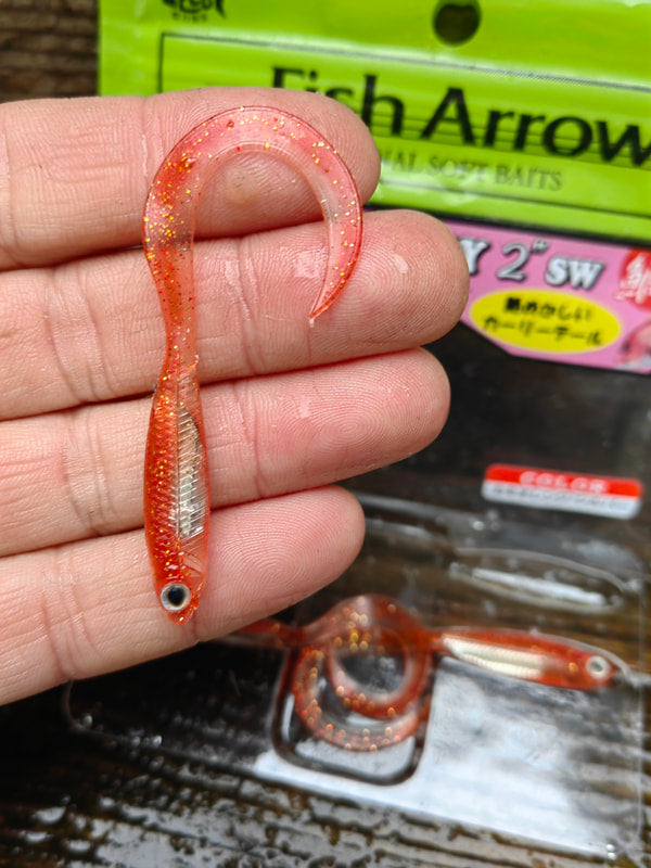 Fish Arrow Flash-J Curly 2″ SW — 138 #138 KAKI ORANGE/SILVER — zdjęcie Rybomania