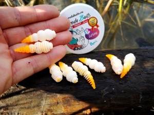 Larwa XL  #221/ 8 szt. / 40 мм, - 1,8 gr. / zapach ser /