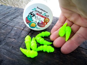 Larwa XL  #103 / 8 szt. / 40 мм, - 1,8 gr. / zapach ser /