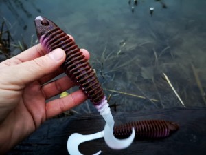 Kopyto Twister Shemaya TT 22 cm 26 gr. #UV01