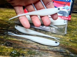 Jaskółka Ark Shad 5"  #407 CREME WHITE GLOW