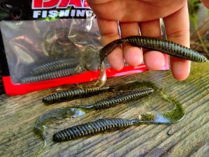LEECHES TAIL 5"  412 WATERMELON SEED