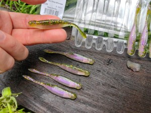 8 szt. PINTAIL X ZONE HOT SHOT MINNOW 8 cm #Bass Candy
