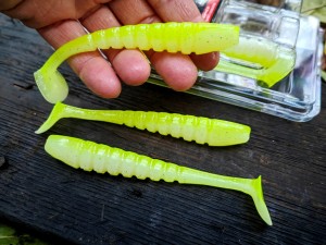 6 szt. Kopyto X ZONE Mega Swammer 9 cm # Chartreuse Pearl