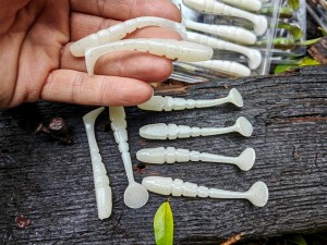 8 szt. Kopyto X ZONE Mini Swammer 7 cm #Pearl Silver Flake