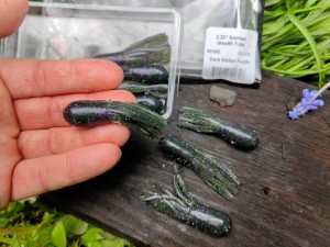 8 szt. Robak Tuba SCENTED STEALTH - 6 cm  #Dark Melon Purple
