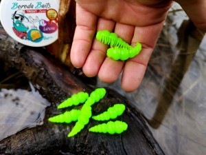 Larwa XL #102 /8 szt /40 mm -1,8 gr./ zapach ser/