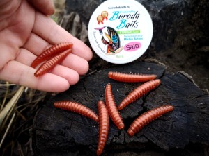 Larwa Salo  #122 /8 szt. /45 мм - 1,7 gr./ zapach ser / 